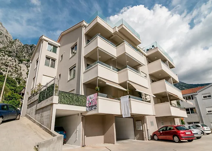 Apartments Magic Sea View